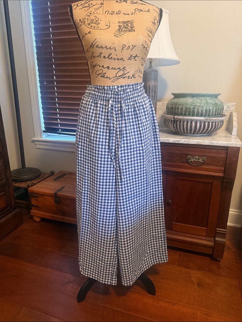 Gingham Wide-Leg Pants in Blue and White